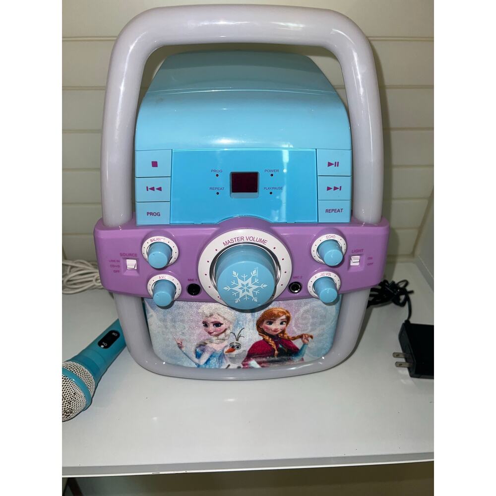Disney Frozen Flashing Lights Karaoke Machine and CD Player